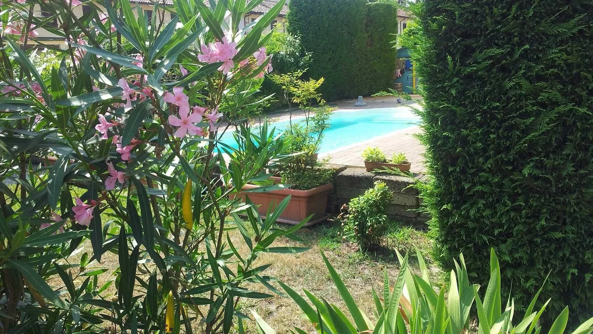 B&B Il Pioppo E La Fonte Castello d'Agogna Bed & Breakfast