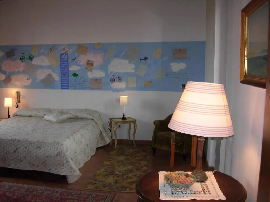 Couette-café B&B Il Pioppo E La Fonte Castello d'Agogna