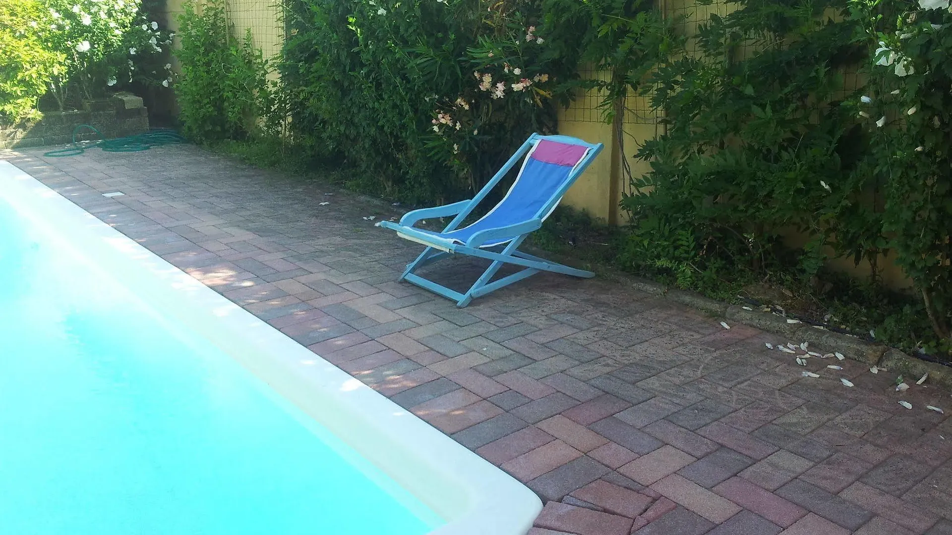 B&B Il Pioppo E La Fonte Castello d'Agogna 3*,  Olaszország